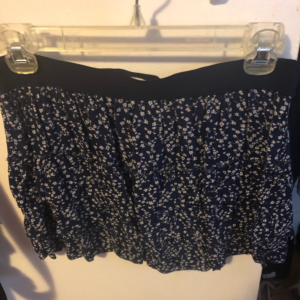 Mini floral skirt
